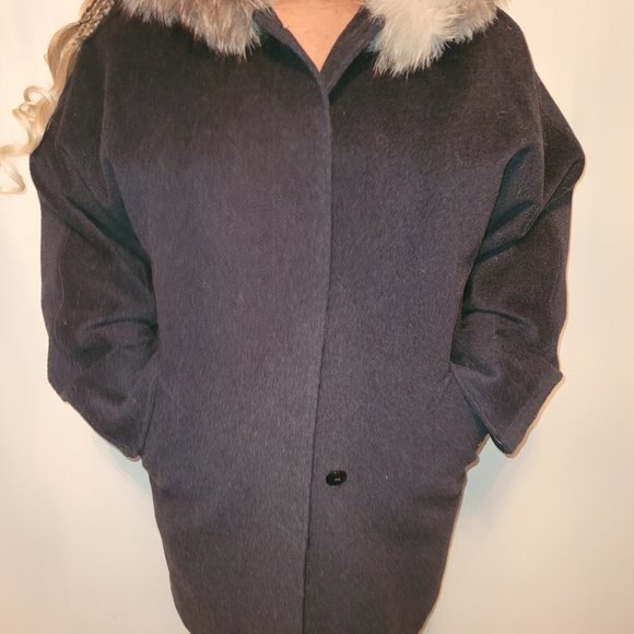 Mallia Wool and Cashmere Designer Coat - Picture 5 of 11